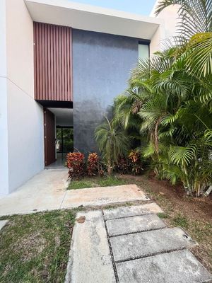 Townhouse en Renta en Residencial Arcadia La Ceiba Yucatan