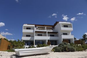 Hermosa villa en Venta frente al Mar en las playa de san Benito Yucatan