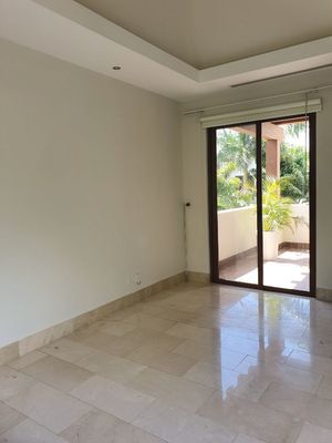 Villa en Venta en  Yucatan Country Club, Mérida