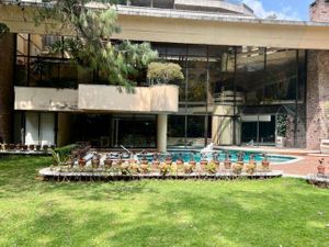 Casa en Venta en Bosques de Las Lomas, Bosque de Sabinos