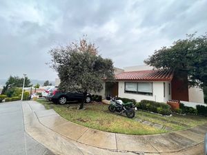 VENTA CASA BOSQUE ESMERALDA