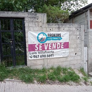 TERRENO DE 800.00 metros superficie BARDEADO