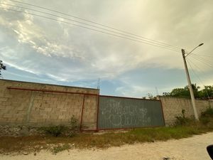 TERRENO CON BODEGA A POCOS MTS DE CARR. PROGRESO