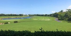 TERRENO EN YUCATAN COUNTRY CLUB FRENTE AL CAMPO DE GOLF