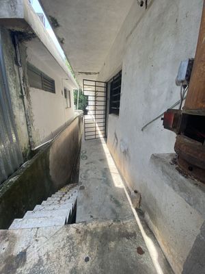 EDIFICIO COMERCIAL IDEAL PARA OFICINA, HOTEL O BODEGA SOBRE AV. ALEMÁN