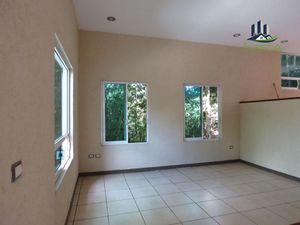 Venta de Casa en Fraccionamiento EL PORVENIR, Espacios Frescos, Cisterna