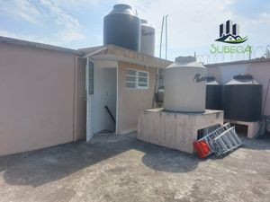 Venta de Edificio con 4 departamentos !!!𝐍𝐄𝐆𝐎𝐂𝐈𝐀𝐁𝐋𝐄¡¡¡¡