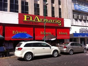 EDIFICIO COMERCIAL EN ZONA CENTRO