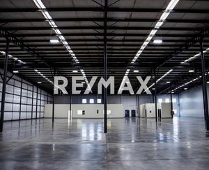 NAVE INDUSTRIAL EN RENTA DE 15,120 M2 EN ROSARITO, B.C.