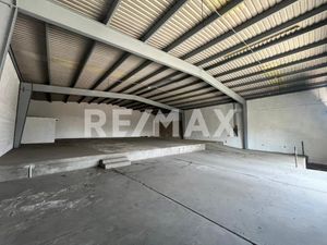 BODEGA COMERCIAL EN RENTA DE 480 M2, EN LA PRESA TIJUANA, B.C.