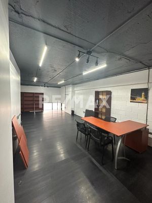 OFICINA/ LOCAL EN RENTA DE 120 M2, EN ZONA CENTRO, TIJUANA B.C.