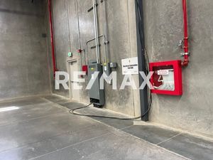 NAVE INDUSTRIAL EN RENTA DE 15,120 M2 EN ROSARITO, B.C.