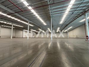 NAVE INDUSTRIAL EN RENTA DE 12,442 M2 EN EL FLORIDO, TIJUANA B.C.