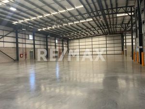 BODEGA COMERCIAL EN RENTA DE 2,217 M2, EN MEXICALI.