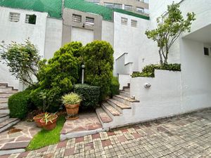 SE VENDE CASA EN FIESOLE INTERLOMAS