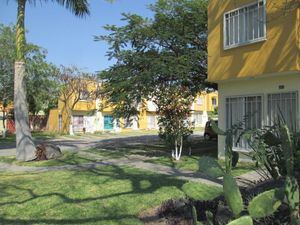 Casa en Hermoso Conjunto en Xochitepec.