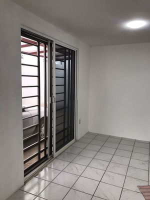 Casa en Condominio con propio jardin en Zapata Morelos !!