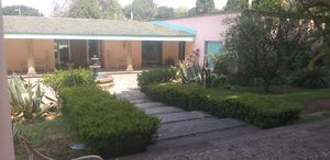 Casa Sola con propia Alberca Y Jardin Al Norte de Cuernavaca