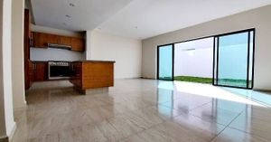 Preciosa casa en preventa en lomas de la Rioja ubicado en Veracruz