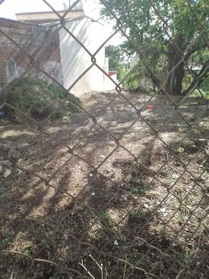 AMPLIO TERRENO EN DESNIVEL UBICADO EN JIQUILPAN