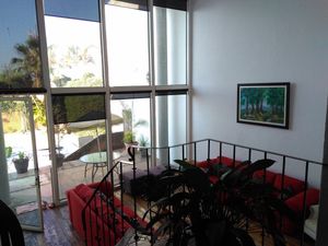 Casa Sola con alberca propia en privada en zona norte de Cuernavaca