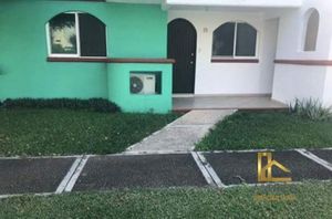 DEPARTAMENTO EN PLANTA BAJA EN FRACCIONAMIENTO EN COATZACOALCOS VERACRUZ