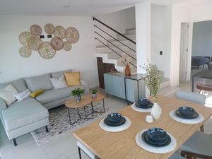 CASAS NUEVAS EN CONDOMINIO CON ALBERCA EN EMILIANO ZAPATA