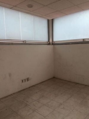 Renta Amplia Oficina de 800m2 en Colonia Alce Blanco Naucalpan