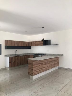 venta casa en privada en cholul, merida