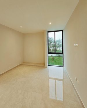 Casa en venta zona residencial  cholul  merida