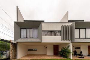 Venta casa en la col. benito juarez, merida