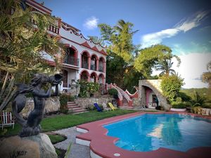 Hotel en Venta en Puerto Escondido