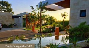 Lote residencial en Privada con amenidades en  Zona Country!  862 m2