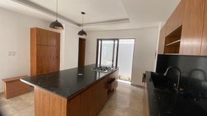 Venta de casa 4 Habitaciones en México Norte con opción para amueblarse