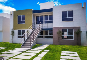 VENTA CASA NUEVA EN DESARROLLO NUEVO JARDINES DE LA LAGUNA ZUMPANGO MOD TITANIO