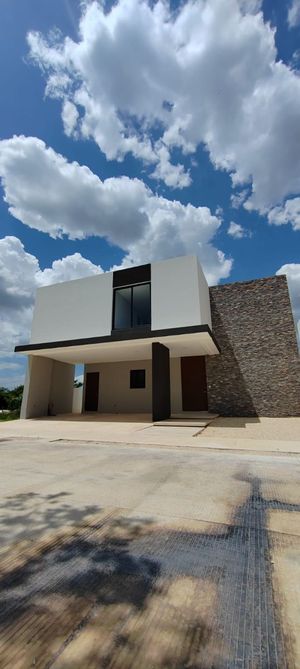 Casa en Tixcuytún, Mérida