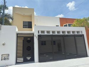 Excelente casa en Venta en Prado recién remodelada