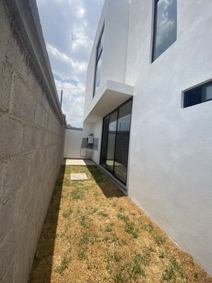Casa en VENTA, Fracc. Quinta Violetas, Pachuquilla, Hidalgo