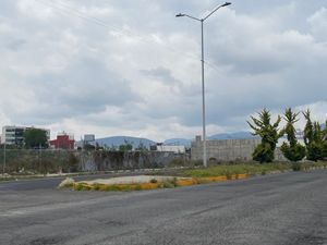 Terreno Comercial sobre Blvd.Principal de Walmart, Pachuca Hidalgo