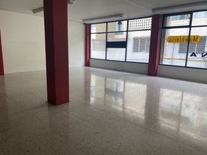 Local comercial de 2 niveles EN RENTA, Centro de Pachuca