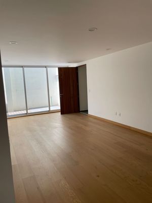 Departamentos en venta sobre Insurgentes