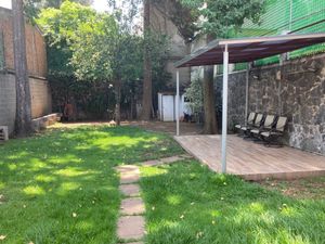 Casa en venta en calle cerrada en exclusivo barrio de Coyoacán.