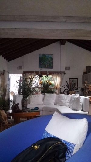 CASA EN VENTA EN AVANDARO