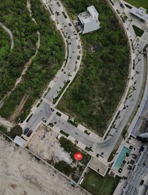 TERRENO EN VENTA EN PUERTO CANCÚN