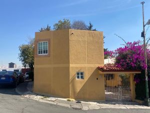 Casa en Venta en Lomas Verdes 1a Sección Naucalpan de Juárez