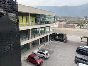 Locales comerciales en Renta en Zona Sur (NEGOCIABLE)