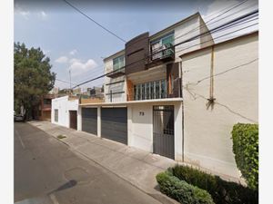 Casa en Venta en Claveria Azcapotzalco