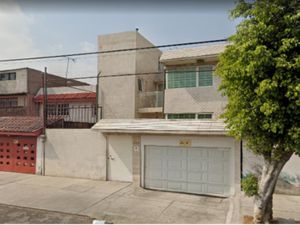 Casa en Venta en Valle de Aragón 3ra Sección Poniente Ecatepec de Morelos