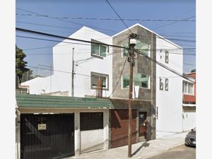 Casa en Venta en Claveria Azcapotzalco