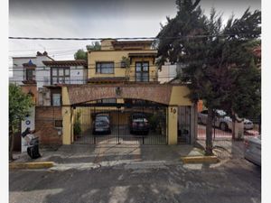 Casa en Venta en Santa Cruz del Monte Naucalpan de Juárez